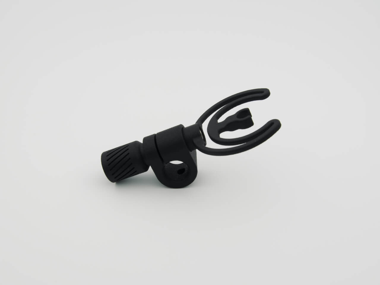 Lyre clamp kit for Ø15mm rods - lyre angle example