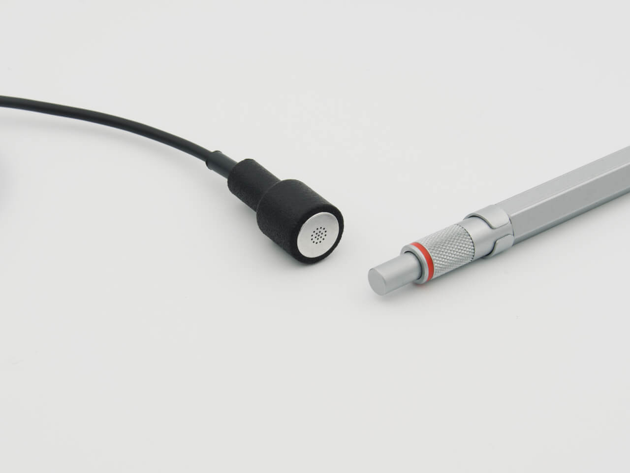 Prutka omnidirectional mono XLR microphone - detailed view of the capsule